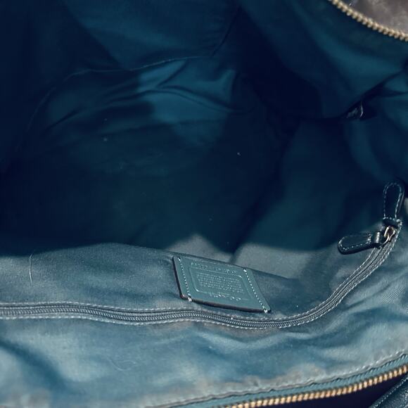 Coach G1747 F22208 Chain Shoulder Bag In Teal Pebble Leather authenticated - Picture 10 of 11